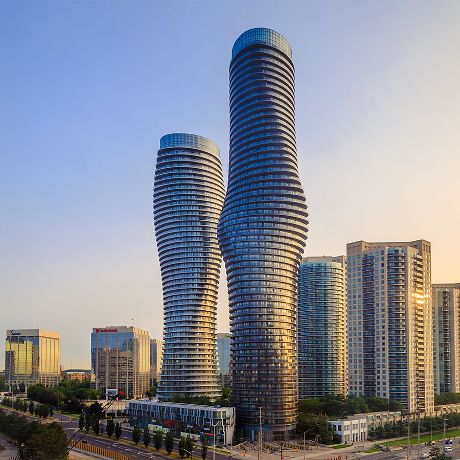 Mississauga Real Estate - Maninder Bhatia, Real Estate Sales Representative, Mortgage Agent